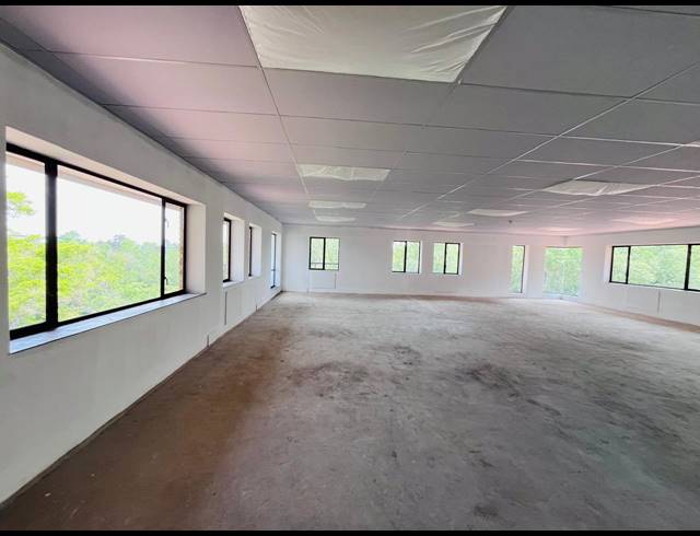 367M² OFFICE TO LET IN VORNA VALLEY